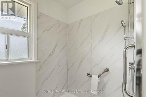 163 Floradale Drive, Mississauga, ON - Indoor Photo Showing Bathroom