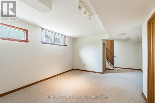 Nice large windows - 163 Floradale Drive, Mississauga, ON - Indoor Photo Showing Other Room