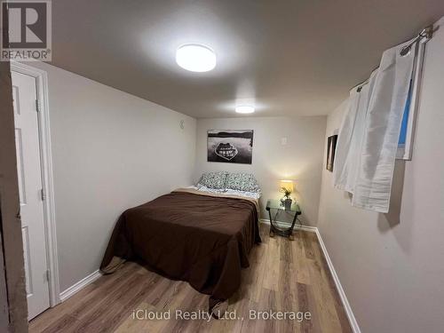 21 WARKDALE DRIVE , St. Catharines, Ontario L2T 2V8 5