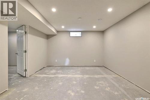 275 Rodenbush Drive, Regina, SK - Indoor Photo Showing Basement