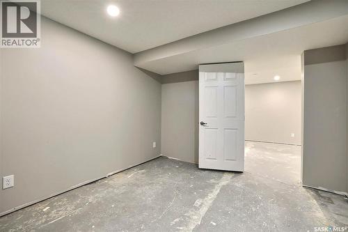 275 Rodenbush Drive, Regina, SK - Indoor Photo Showing Other Room