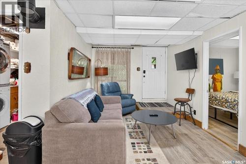 459 5Th Street E, Regina Beach, SK - Indoor