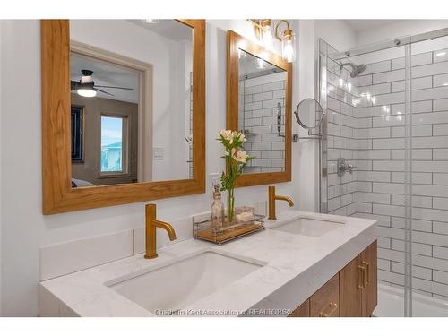 19 Campbell Street, Merlin, ON 