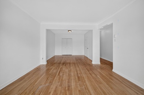Salon - 1-2459 Av. Dollard, Montréal (Lasalle), QC - Indoor Photo Showing Other Room