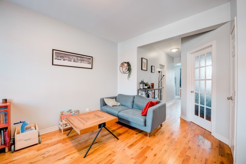 Living Room - 1228 Rue Ropery, Montréal (Le Sud-Ouest), QC - Indoor Photo Showing Living Room