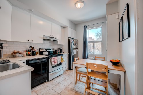 Kitchen - 1228 Rue Ropery, Montréal (Le Sud-Ouest), QC - Indoor Photo Showing Kitchen