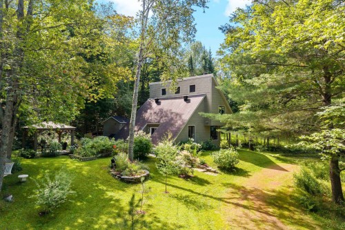 650 Ch. du Lac-Dufour  Mont-Tremblant, QC J8E 2H8