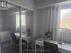 ROOM - 71 OSTERHOUT PLACE Toronto, ON M1B 1E4