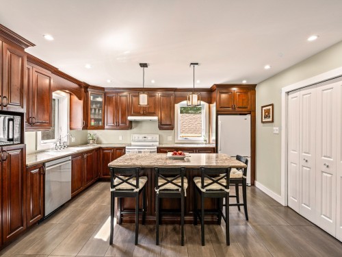 Cuisine - 37 Ch. Mercier, Bury, QC - Indoor Photo Showing Kitchen