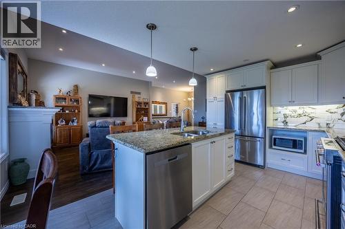 7 Stonebridge Place, Simcoe, ON - Indoor Photo Showing Kitchen With Stainless Steel Kitchen With Double Sink With Upgraded Kitchen