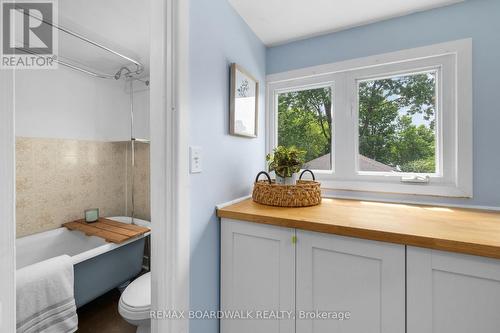 111 Beckwith Street E, Perth, ON - Indoor