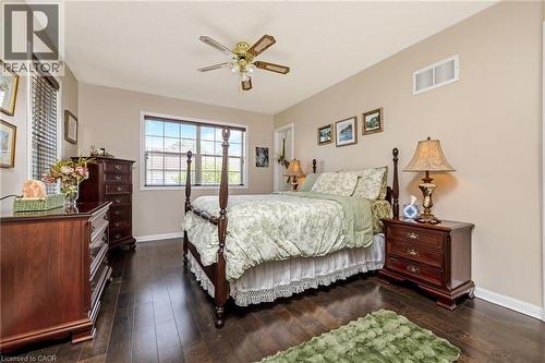619 Porter Way, Milton, ON - Indoor Photo Showing Bedroom