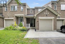 86 SADDLESMITH CIRCLE  Ottawa, ON K2M 2Y5