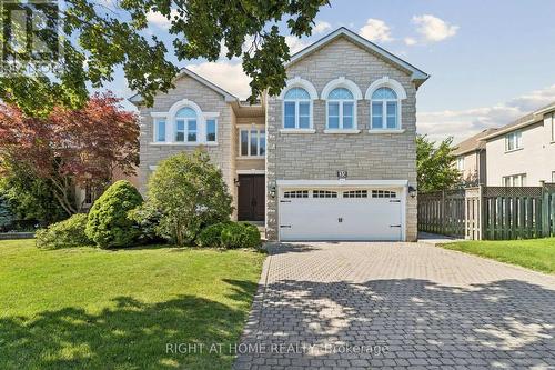 35 PALACE COURT  Richmond Hill, ON L4B 4C3