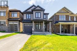 993 LOCKIE DRIVE Oshawa (Kedron), ON L1L 0S1