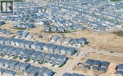 371 Leskiw BEND Saskatoon, SK S7V 1R5