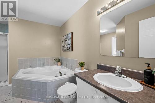 37 Chantilly Gate, Ottawa, ON - Indoor Photo Showing Bathroom