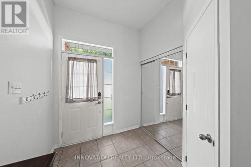 37 Chantilly Gate, Ottawa, ON - Indoor Photo Showing Other Room