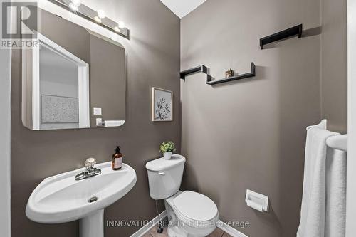 37 Chantilly Gate, Ottawa, ON - Indoor Photo Showing Bathroom