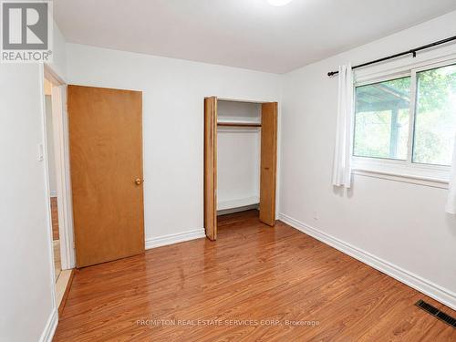 25 Lehar Crescent, Toronto, ON - Indoor Photo Showing Other Room