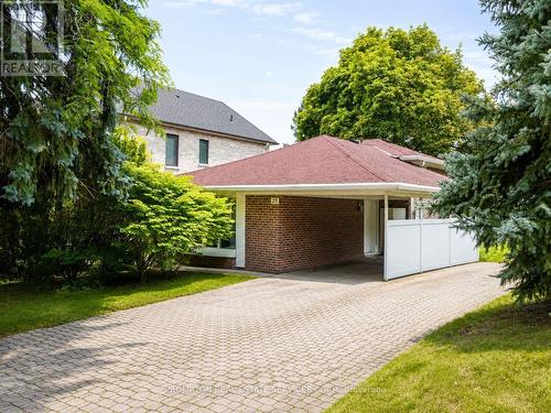 25 Lehar Crescent, Toronto, ON - Outdoor