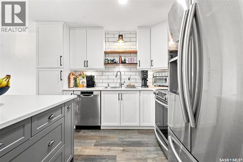 301 235 Herold Terrace, Saskatoon, SK - Indoor Photo Showing Kitchen With Stainless Steel Kitchen With Double Sink With Upgraded Kitchen
