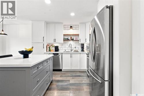 301 235 Herold Terrace, Saskatoon, SK - Indoor Photo Showing Kitchen With Stainless Steel Kitchen With Upgraded Kitchen