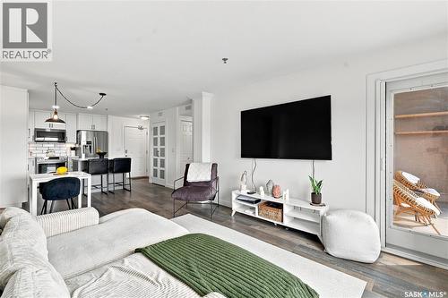 301 235 Herold Terrace, Saskatoon, SK - Indoor Photo Showing Living Room