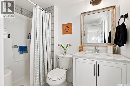 301 235 Herold Terrace, Saskatoon, SK - Indoor Photo Showing Bathroom