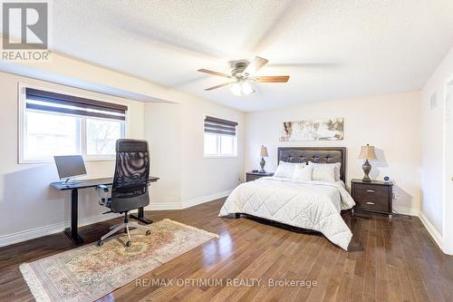 1466 Willowvale Gardens, Mississauga, ON - Indoor Photo Showing Bedroom