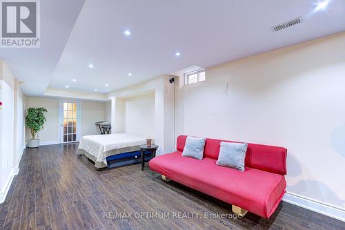 1466 Willowvale Gardens, Mississauga, ON - Indoor Photo Showing Other Room