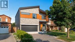 644 ROSELAIRE TRAIL  Mississauga, ON L5R 3C5