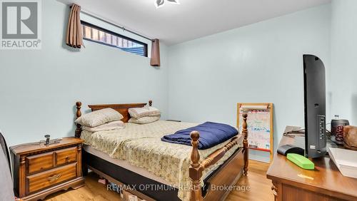 644 Roselaire Trail, Mississauga, ON - Indoor Photo Showing Bedroom