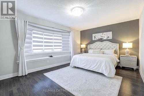 8 Lyle Way, Brampton, ON - Indoor Photo Showing Bedroom