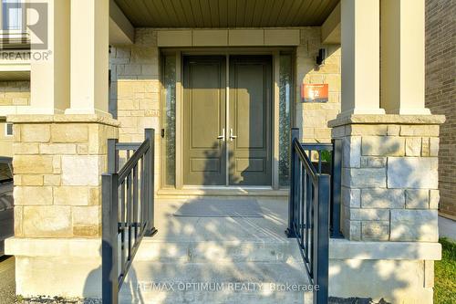 8 Lyle Way, Brampton, ON - Outdoor