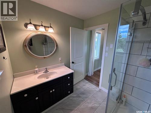 Dew Acreage, Estevan Rm No. 5, SK - Indoor Photo Showing Bathroom