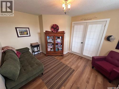 Dew Acreage, Estevan Rm No. 5, SK - Indoor Photo Showing Living Room