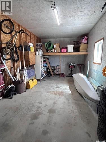 Dew Acreage, Estevan Rm No. 5, SK - Indoor