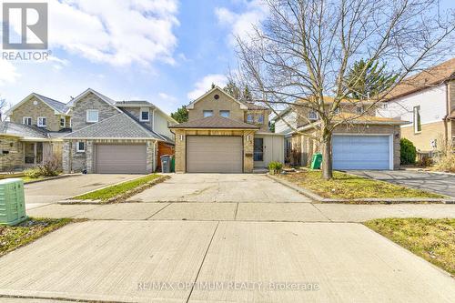 5 ROEHAMPTON CRESCENT  Brampton, ON L6Y 2R3
