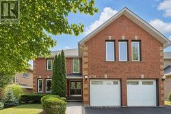 2776 ROSEWOOD LANE  Oakville, ON L6J 7M4