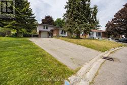 62 CROSSLEY DRIVE Port Hope, ON L1A 3T5