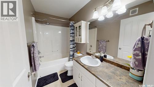 2933 Mcclocklin Road, Saskatoon, SK - Indoor Photo Showing Bathroom
