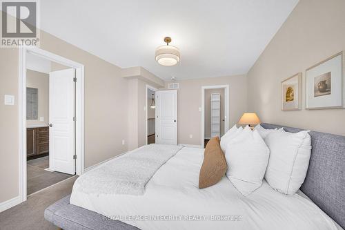 256 Dolce Crescent, Ottawa, ON - Indoor Photo Showing Bedroom