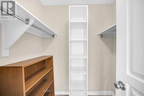 256 Dolce Crescent, Ottawa, ON - Indoor With Storage