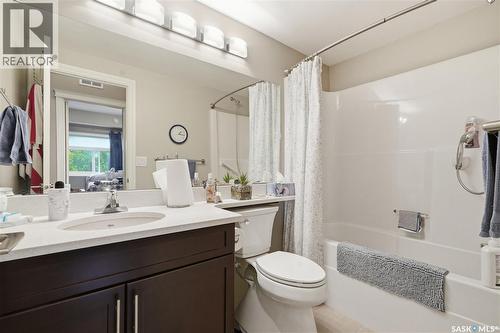 203 423 Nelson Road, Saskatoon, SK - Indoor Photo Showing Bathroom