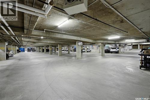203 423 Nelson Road, Saskatoon, SK - Indoor Photo Showing Garage