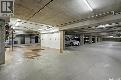 203 423 Nelson Road, Saskatoon, SK - Indoor Photo Showing Garage