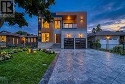 47 MOORE STREET  Brampton, ON L6X 1V2