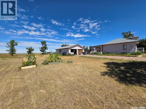1328 Herbert Avenue, Herbert, SK - Outdoor