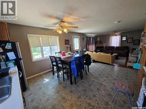 1328 Herbert Avenue, Herbert, SK - Indoor Photo Showing Dining Room